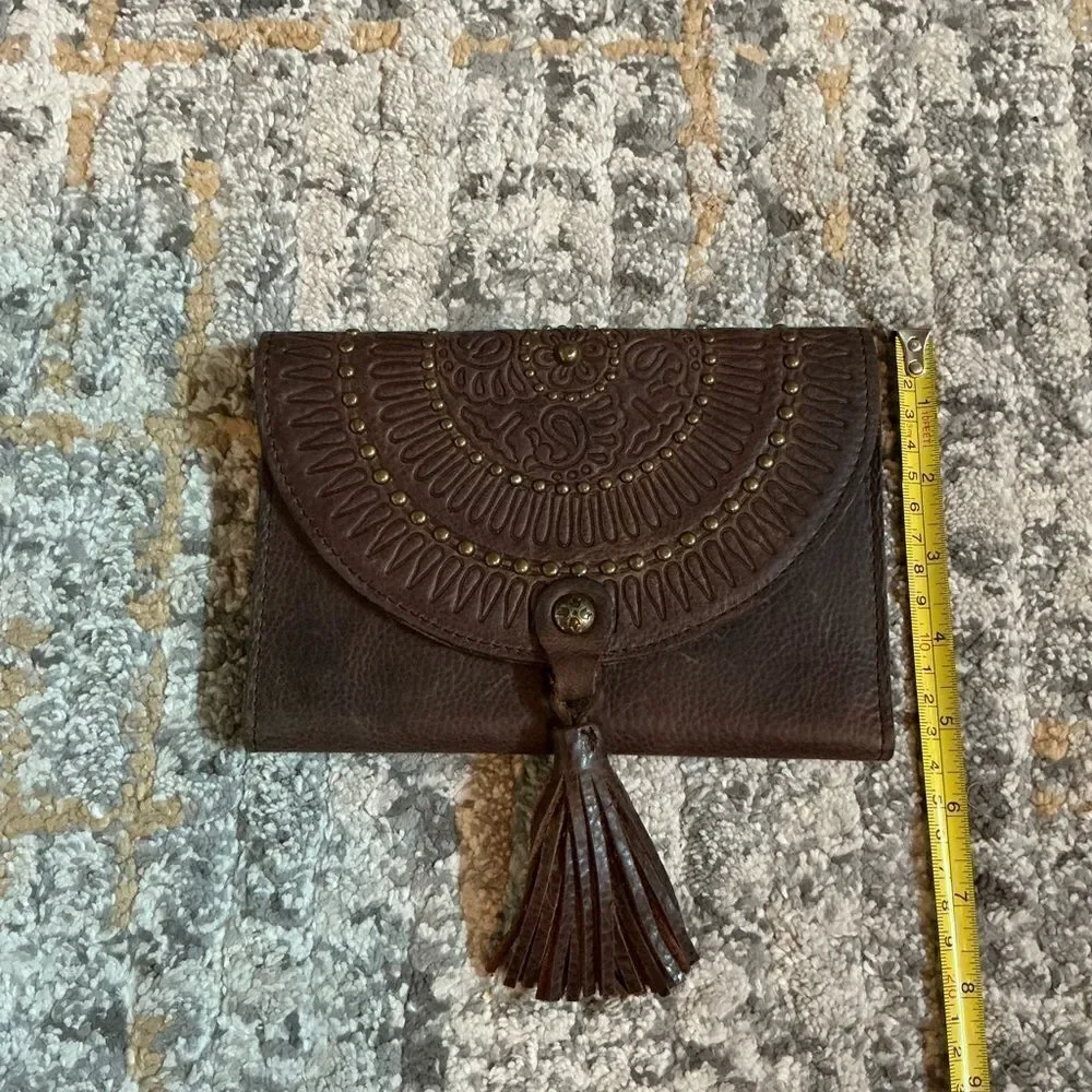 PATRICIA NASH STUDDED LEATHER TRIFOLD WALLET! EUC!